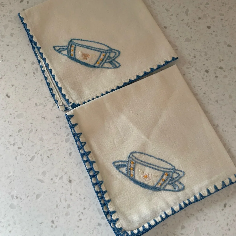 Vintage Embroidered Napkins Tea Cup Design Set of 2 Granny Cottage